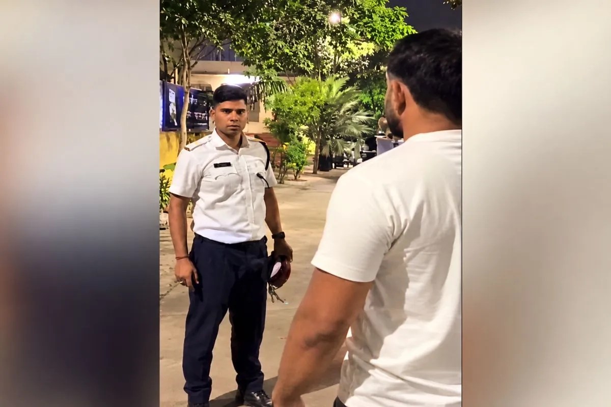 कोटा में खाकी का रौब! युवकों को बेल्ट उतारकर दी लड़ने की चुनौती, वीडियो वायरल होने पर कांस्टेबल सस्पेंड; जानें पूरा मामला