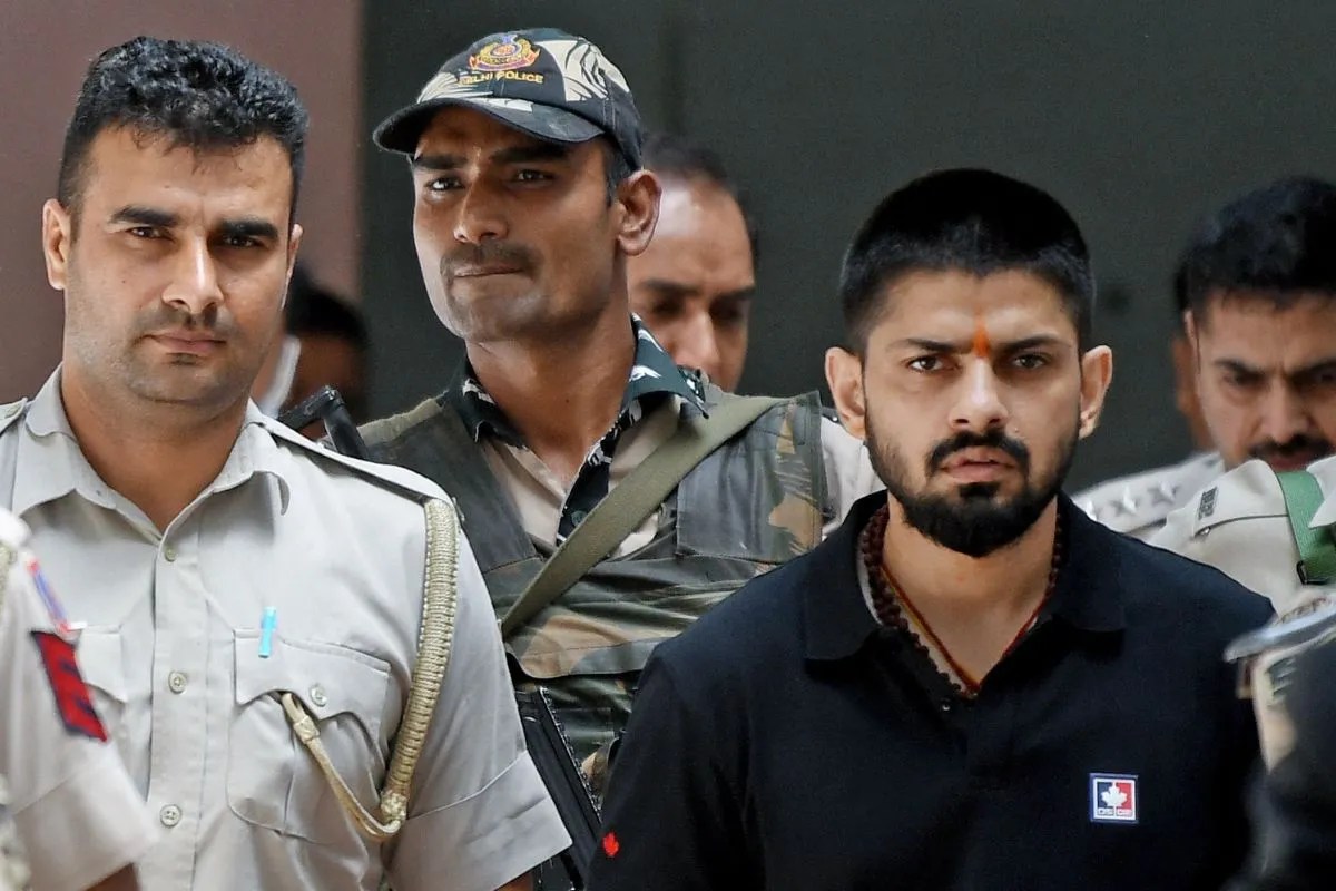 मुंबई में दाऊद की जगह लेना चाहता है लॉरेंस बिश्नोई गैंग? टाइगर श्रॉफ के घर फायरिंग की जांच में चौंकाने वाला खुलासा