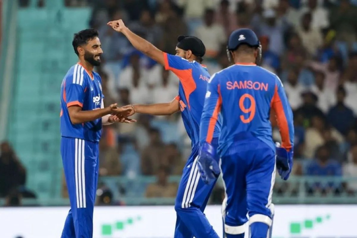 IND vs WI 1st T20: वेस्‍टइंडीज ने भारत के सामने रखा 172 रन का लक्ष्य, डेब्यूटेंट नमन धीर ने गेंदबाजी में किया कमाल