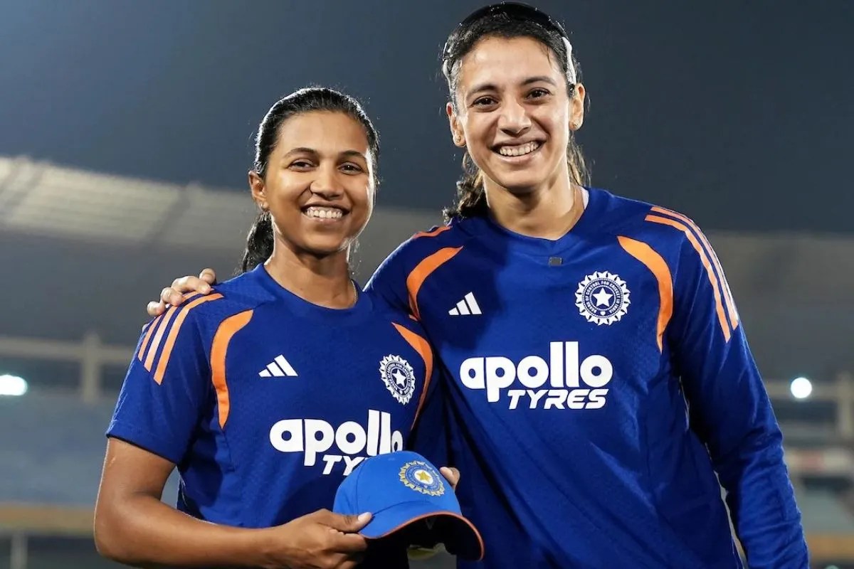IND-W vs ZIM-W: निकी प्रसाद का इंटरनेशनल डेब्यू, स्मृति मंधाना ने सौंपी टीम इंडिया की कैप