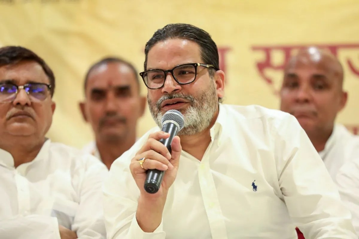 SIR विवाद पर प्रशांत किशोर का बड़ा बयान, बोले- 10 साल से भाजपा का साथ दे रहा है चुनाव आयोग