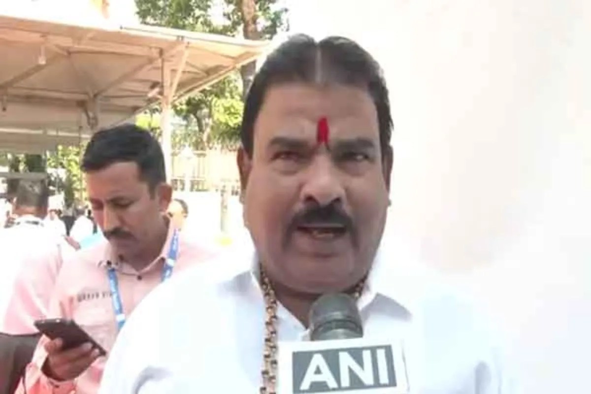 किसानों पर विवादित बयान के बाद शिंदे के विधायक ने मांगी माफी, बोले- ‘मेरी बातों का गलत मतलब निकाला गया’