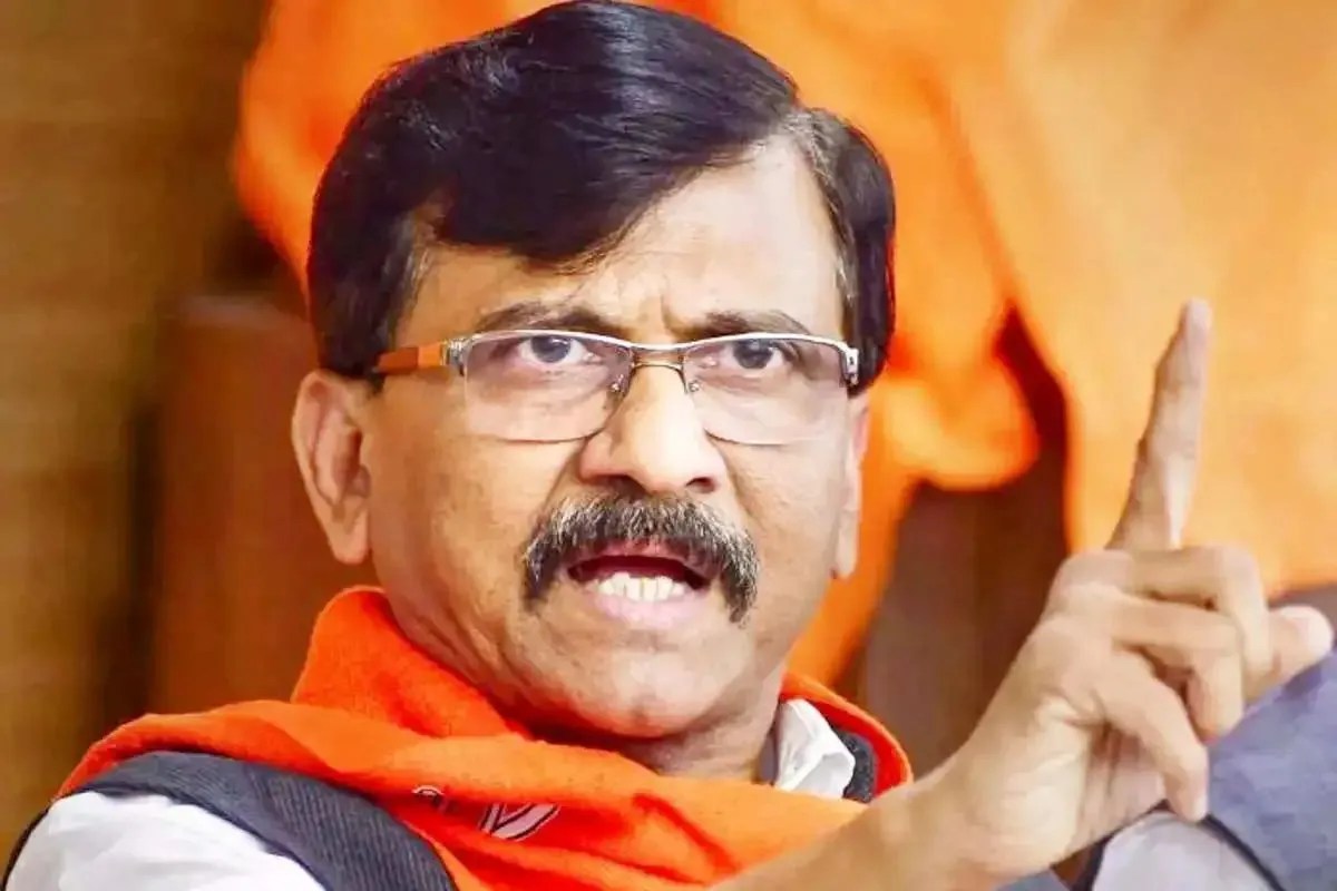 खरगे के बयान पर BJP के प्रदर्शन से भड़के संजय राउत, पूछा- हर जगह इजाजत ली है क्या?