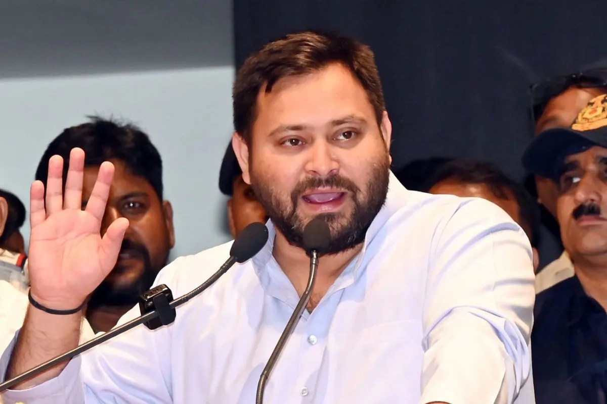 SIR पर बिहार में INDIA ब्लॉक का ‘आक्रोश मार्च’, तेजस्वी यादव बोले- 7 अक्टूबर को हर प्रखंड में उतरेंगे
