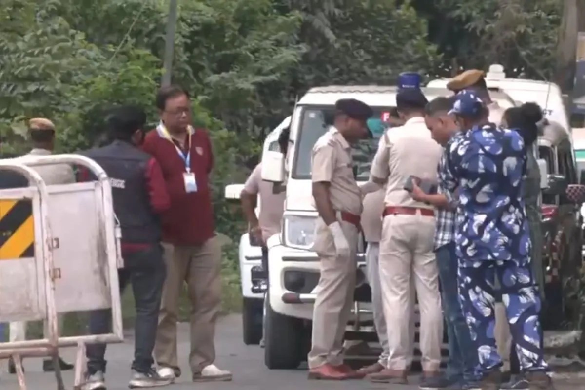 West Bengal Encounter Update: बेटी की हत्या के आरोपी की एनकाउंटर में मौत, पीड़िता के पिता का आया पहला बयान- वह इसी लायक था