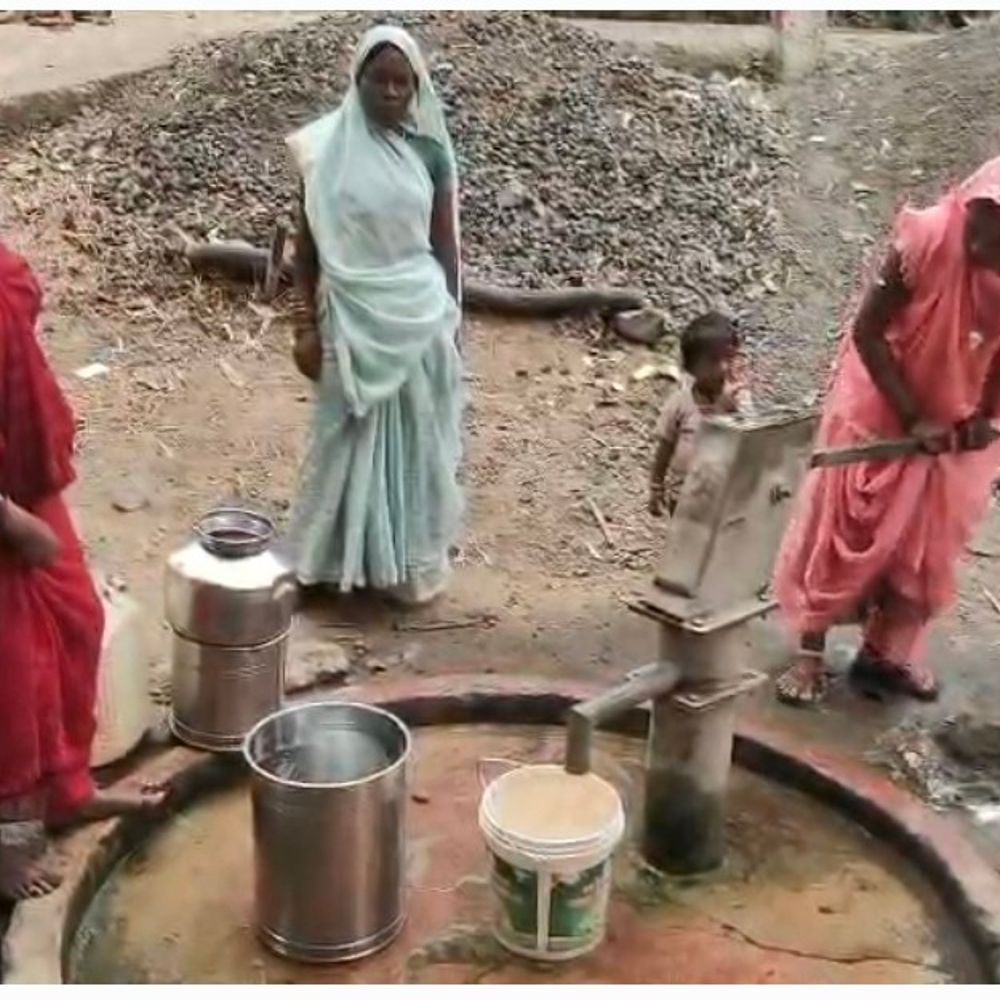 कटनी में 4 महीने से नल-जल योजना बंद:पीएम जनमन के तहत स्वीकृत एक करोड़ की योजना अधूरी; ग्रामीण हैंडपंपों पर निर्भर