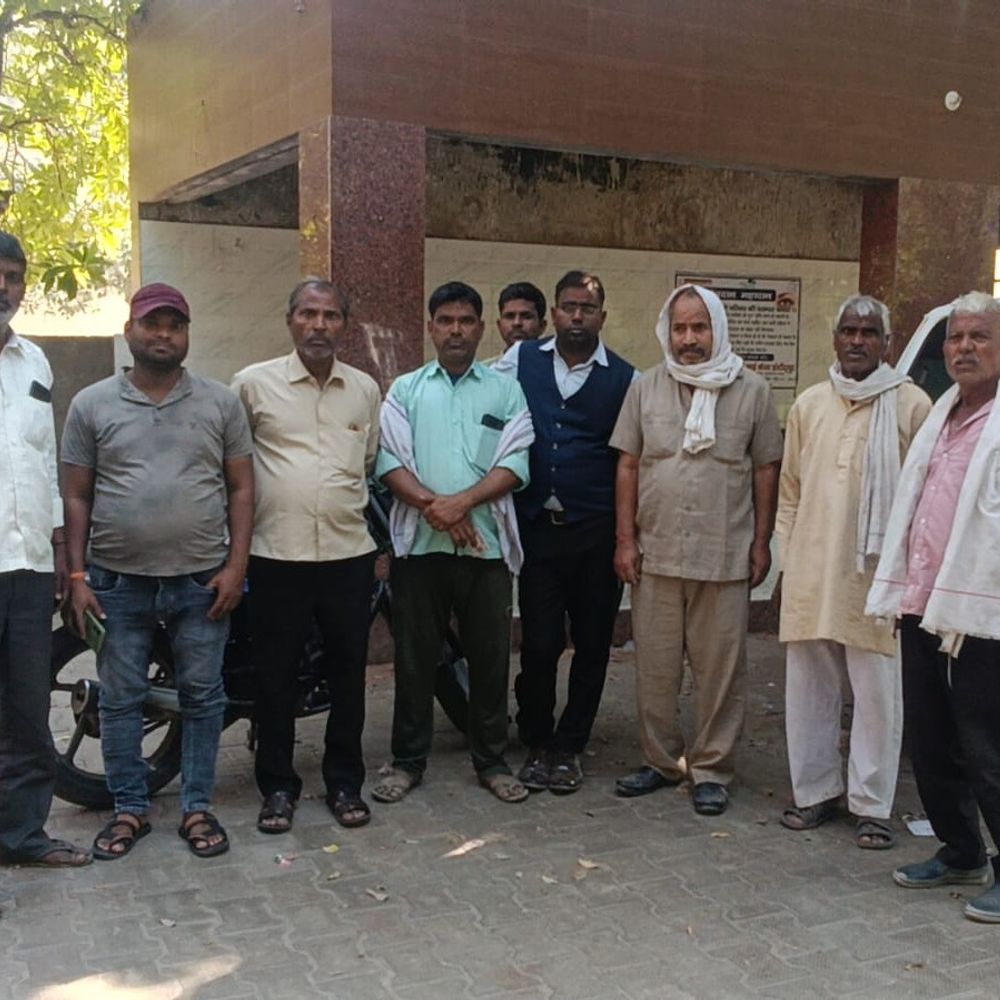 मथुरा में खुले कुएं में गिरने से व्यक्ति की मौत:जंगल में जा रहे थे, काफी मशक्कत के बाद निकाला गया शव