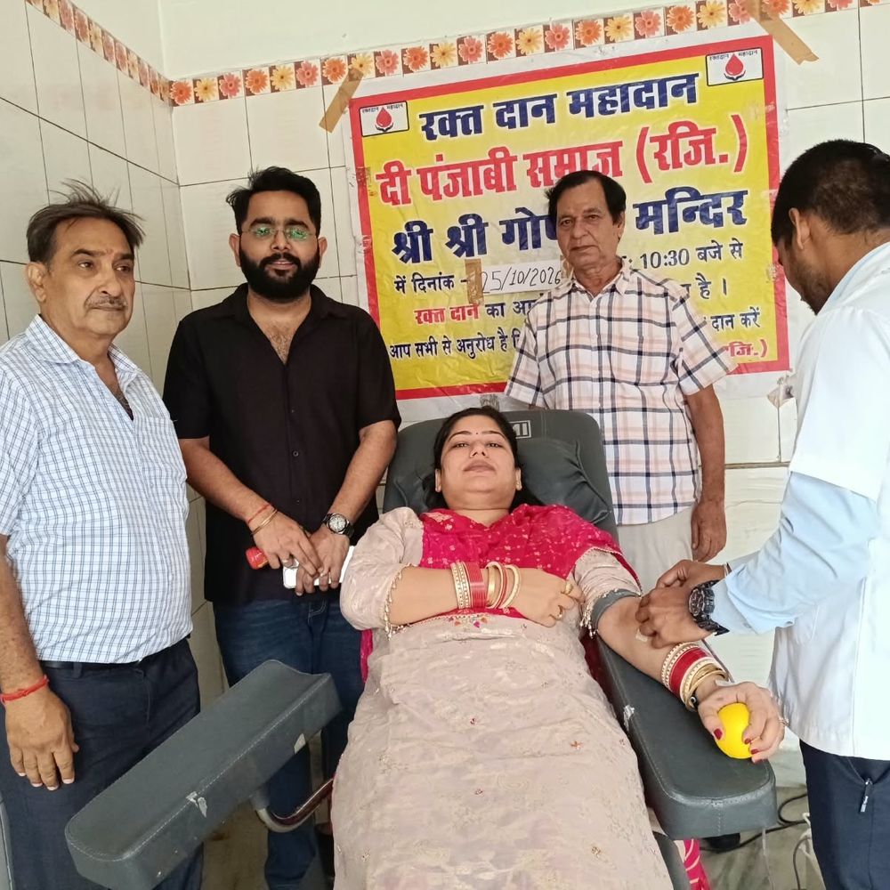 गोरखपुर में स्वैच्छिक रक्तदान शिविर:’द पंजाबी समाज’ की पहल, युवाओं और महिलाओं ने दिखाई भागीदारी