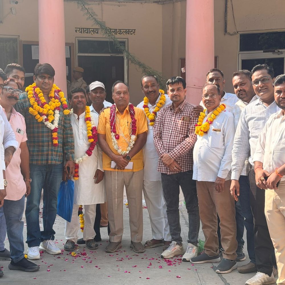 पूर्व मंत्री प्रभुलाल के बेटे मनीष सैनी चुनावी मैदान में:जिला परिषद वार्ड 20 से भरा नामांकन, कहा- विकास के मुद्दे पर चुनाव लड़ेंगे