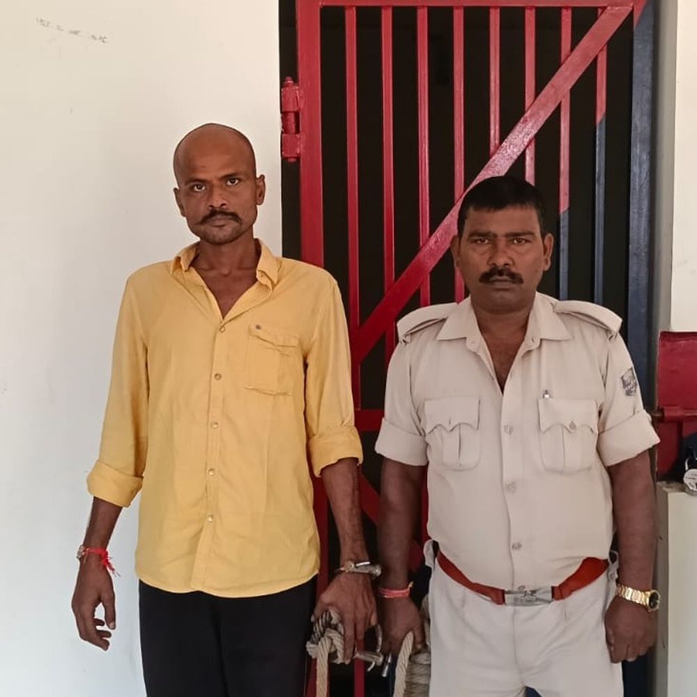 रथौस में महिला से गाली-गलौज और मारपीट:शराब पीकर हमला करने वाला गिरफ्तार, न्यायिक हिरासत में भेजा
