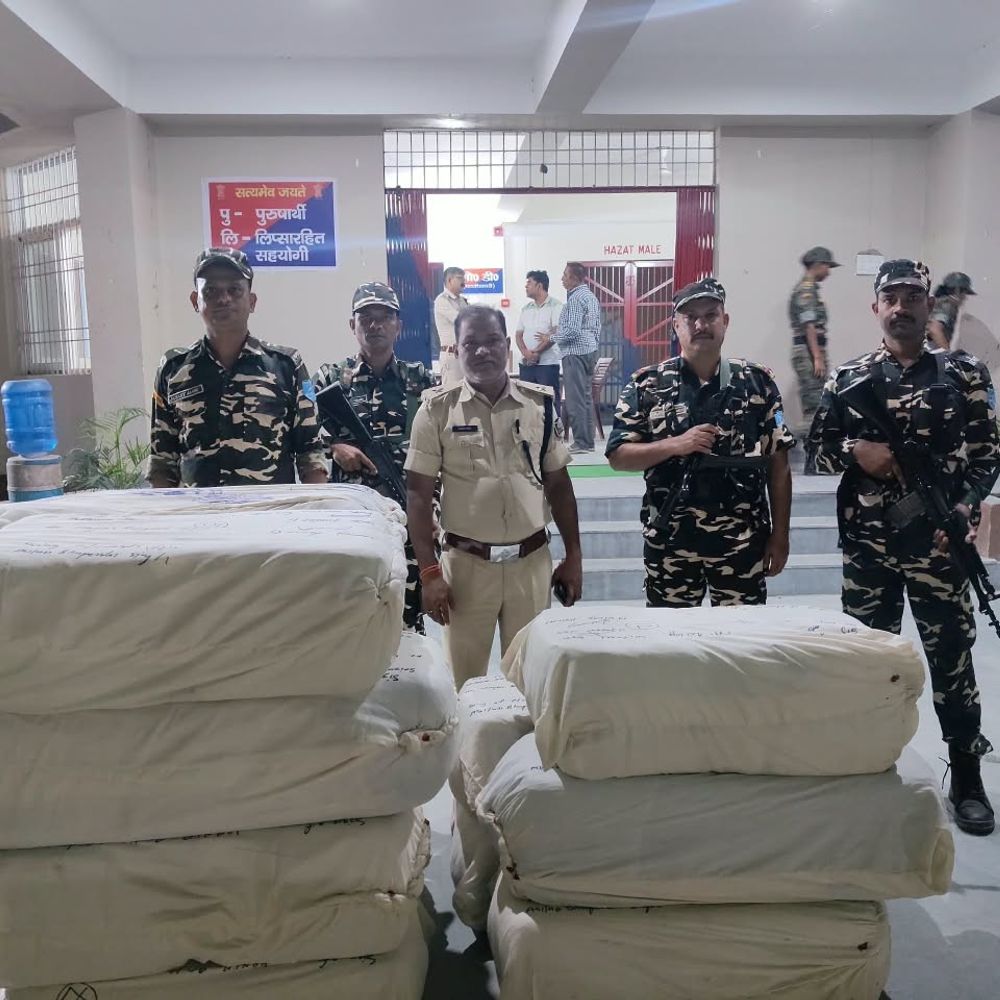 सुपौल में SSB ने 510KG गांजा किया बरामद:अंतरराष्ट्रीय बाजार में 2.04 करोड़ रुपए कीमत, आम बगीचे में छिपाए थे 13 बंडल