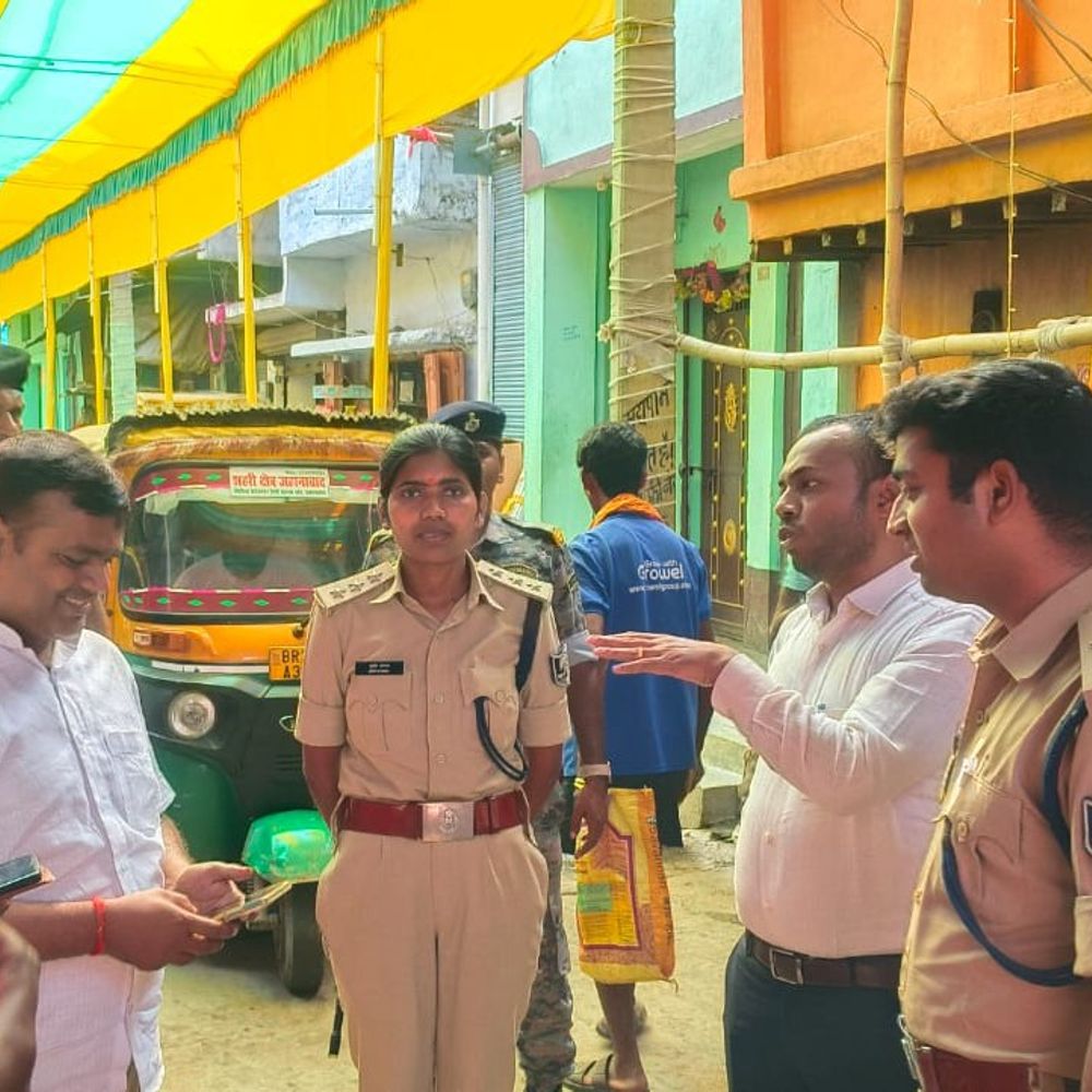 जहानाबाद में दुर्गा पूजा की तैयारी पूरी, पुलिस-मजिस्ट्रेट तैनात:CCTV से मॉनिटरिंग, DJ पर बैन; पंडालों की ऊंचाई भी तय