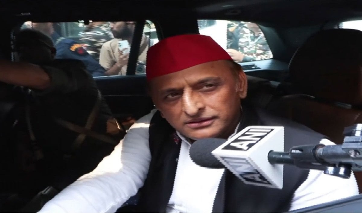 जगह बदलने से सरकार नहीं बचेगी, जंतर-मंतर को धरना स्थल के रूप में डिनोटिफाई करने पर बोले अखिलेश यादव
