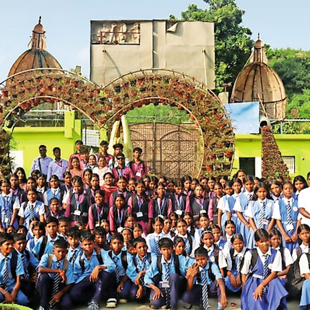 शैक्षणिक भ्रमण पर वाइल्ड वादी पार्क पहुंचे विद्यार्थी, की मस्ती