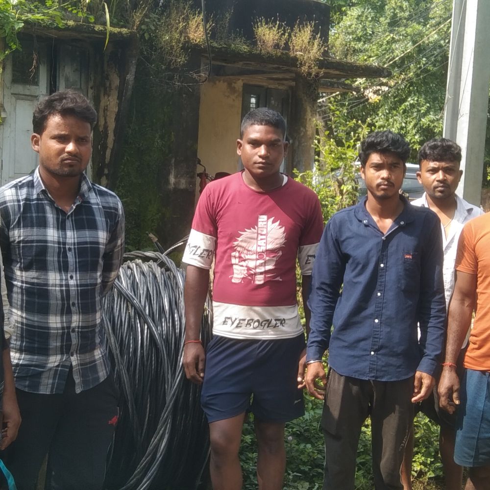 पेमेंट नहीं मिलने पर सात फिटर मजदूरों ने बंद किया अपना काम