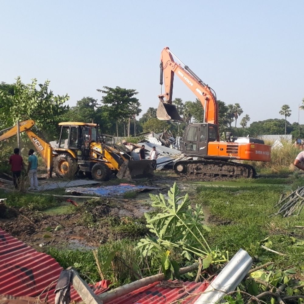 हांसदा कचरा डंपिंग यार्ड से हटाए गए 25 अवैध निर्माण, लगेंगे एमआरएफ और कंपोस्ट प्लांट