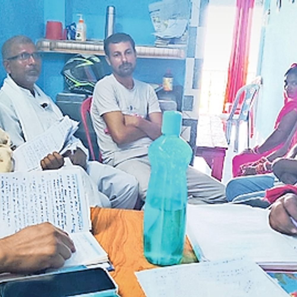 वोटर लिस्ट से नाम हटाने के विरोध में एक को माकपा कार्यकर्ता दिल्ली जाएंगे