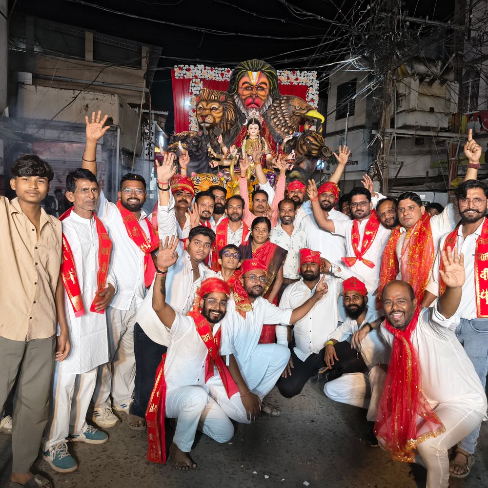 वैनगंगा नदी में 80 से ज्यादा दुर्गा प्रतिमाओं का विसर्जन:प्रशासन और बचाव दल रहे तैनात; पहली बार घाट पर नपा ने भंडारे की व्यवस्था
