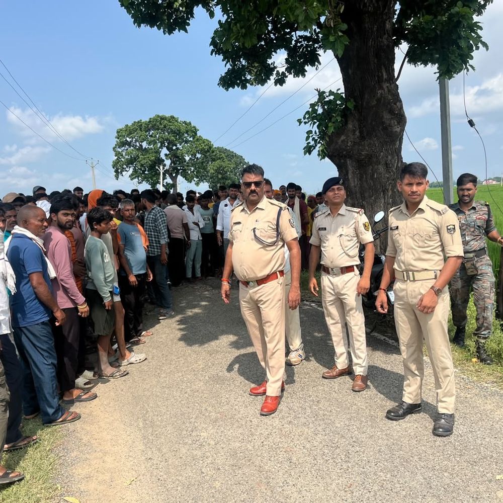 जमीन विवाद में हत्या की आशंका, 5 लोगों पर FIR:बक्सर में दूसरे दिन भी गिरफ्तारी नहीं, पिता के बयान पर केस दर्ज