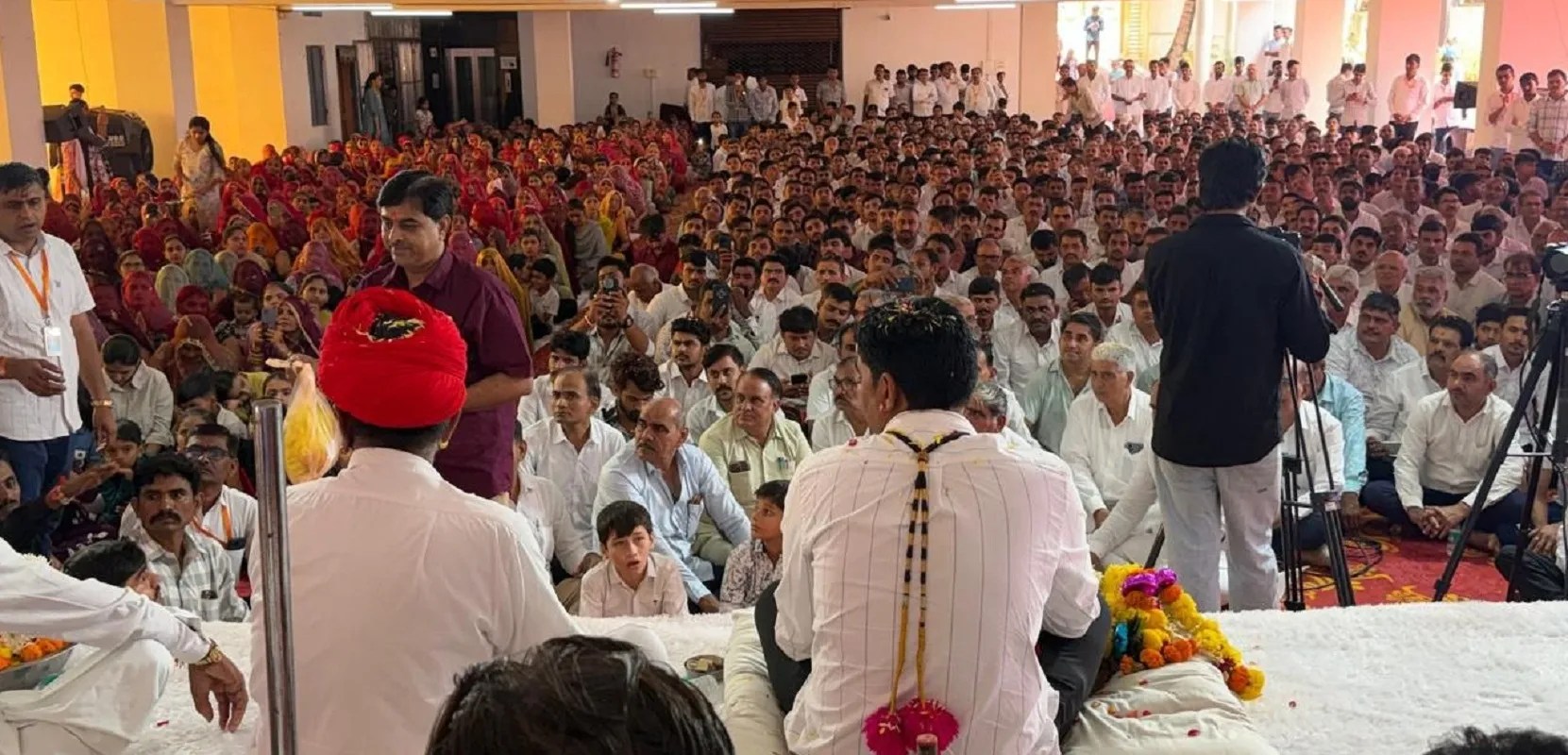 हुब्बल्ली में नरसिंह वीरधाम लूणावास के वागाराम चौधरी भोपाजी का स्वागत, राजेश्वर भवन में सत्संग-भजन में उमड़े श्रद्धालु