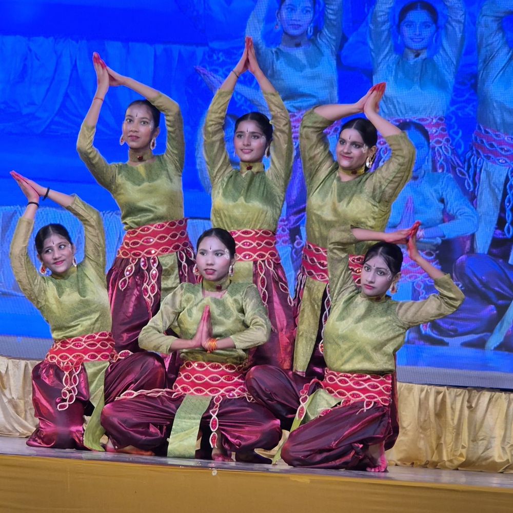 नृत्यप्रवाह की सांस्कृतिक संध्या:कथक और भरतनाट्यम की प्रस्तुतियां दीं, रामकथा और राधा-कृष्ण की लीलाएं जीवंत की