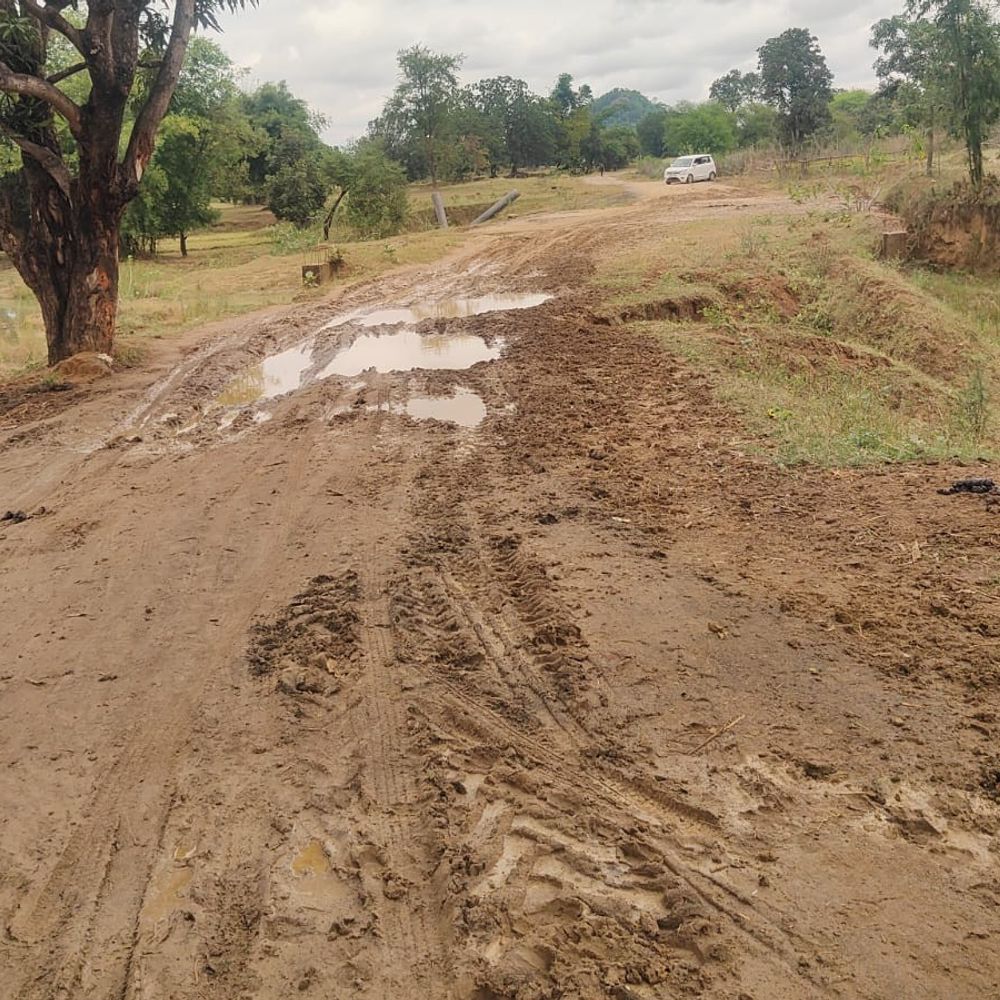 सरई बायपास का निर्माण सात साल बाद भी अधूरा:17KM सड़क पर 10 करोड़ खर्च, जमीन मालिकों के 40 करोड़ रुपए के मुआवजे का इंतजार