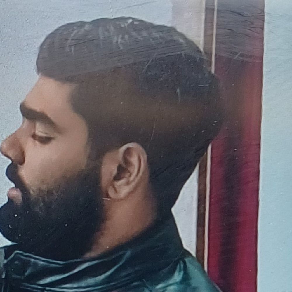 पलामू में घर के अंदर युवक को लगी गोली, मौत:परिजनों ने प्रेम-प्रसंग में हत्या का लगाया आरोप, पुलिस आत्महत्या के एंगल पर भी कर रही जांच