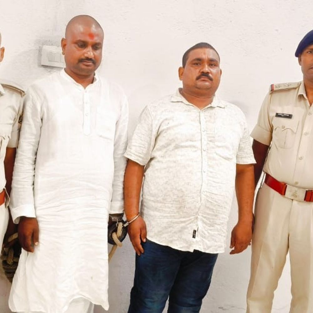 झाड़-फूंक के नाम पर तीन परिवारों से ठगी, 2 अरेस्ट:सीतामढ़ी में नकदी-सोना लेकर हुए थे फरार,दोबारा गांव पहुंचे तो पकड़े गए