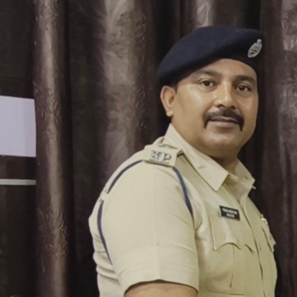 बांका के बौंसी थानाध्यक्ष पंकज कुमार झा का नवगछिया तबादला:वरीय अधिकारियों के आदेश की अवहेलना और जांच में लापरवाही का आरोप