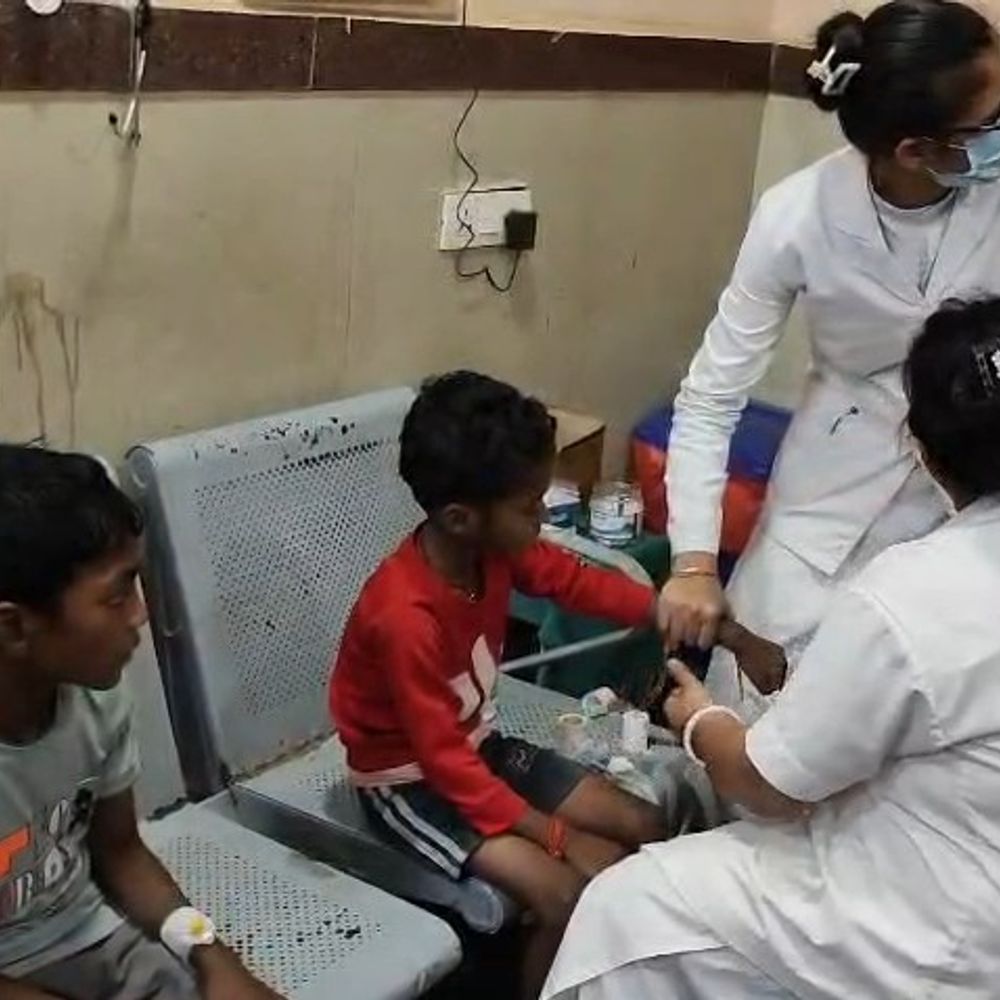 कांकेर में रतनजोत के बीज खाने से 7 बच्चे बीमार:घर पहुंचने के बाद होने लगी उल्टी, सिविल अस्पताल में चल रहा इलाज