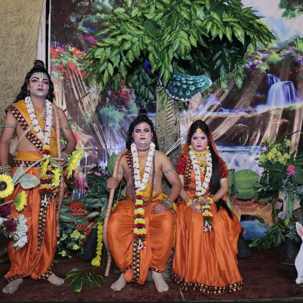 दशहरा पर आजाद रोड बंद, रूट डायवर्जन लागू:दशहरा पर दोपहर 2 से रात 10 बजे तक आजाद रोड बंद, बाइक-ऑटो और ई-रिक्शा की भी नो एंट्री