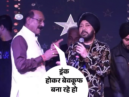 CM धामी बोले- दलेर मेहंदी-मीका भाई मेरे अच्छे दोस्त:मंत्री पर जनता का दबाव होगा, वो सफाई दे चुके हैं- नहीं पता था उनकी तबीयत खराब है