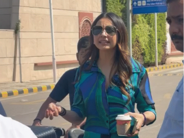बॉलीवुड एक्टर जैकी भगनानी पत्नी रकुल संग जयपुर पहुंचे:सिक्योरिटी ने फैन्स को वीडियो बनाने से रोका; नाना पाटेकर के निधन पर जताया शोक