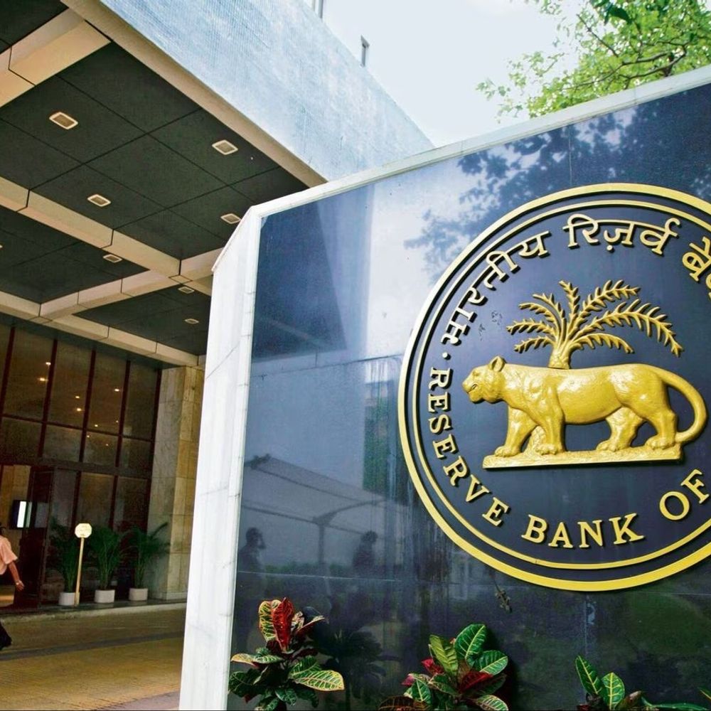 आज से RBI की 3 दिन की मीटिंग:रेपो रेट 0.25% बढ़ सकती है, इससे लोन लेना महंगा हो जाएगा; EMI भी बढ़ेगी