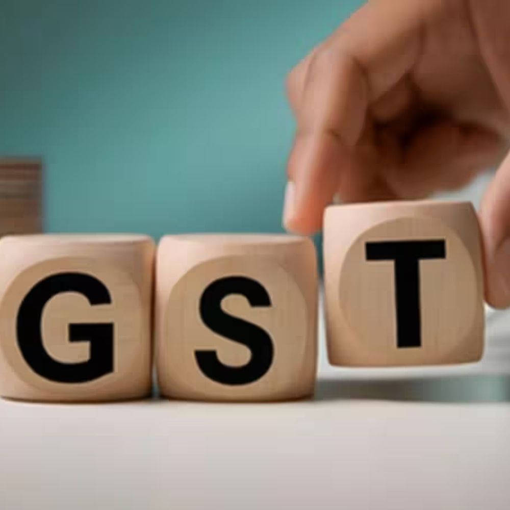 टैक्स अधिकारियों से छिनेगा गिरफ्तारी का अधिकार:अब बिना कोर्ट-ऑर्डर अरेस्ट नहीं कर पाएंगे; GST कानून में सुधार की तैयारी