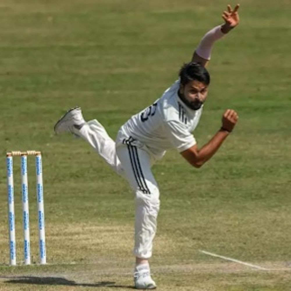 आकाशदीप-मुकेश की न्यूजीलैंड दौरे से टेस्ट टीम में वापसी संभव:ईरानी कप में मिलकर 14 विकेट लिए; फिट होने पर हुए प्रसिद्ध भी जाएंगे
