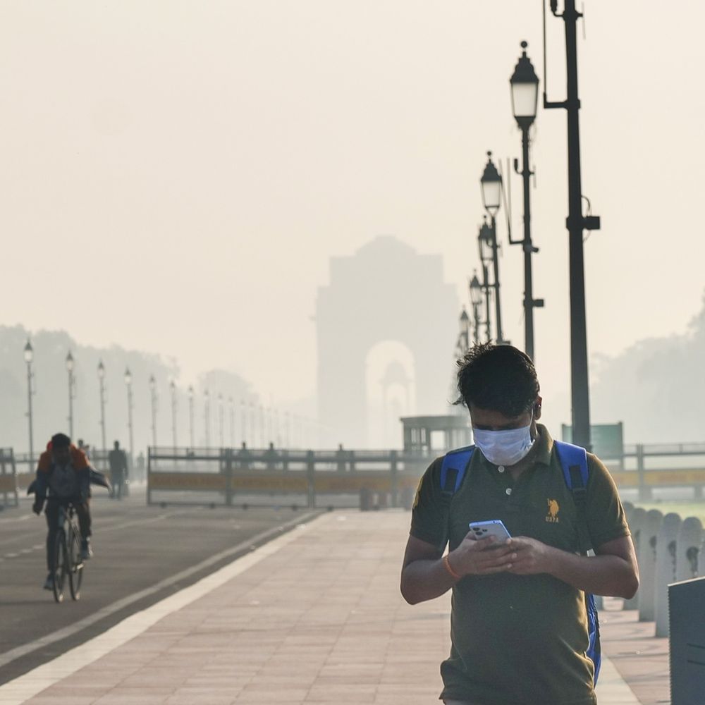 वायु प्रदूषण कम करने के लिए ₹13 हजार करोड़ मिले:68% रोड की धूल हटाने पर खर्च; 2023 में प्रदूषण से 20 लाख मौतें हुईं