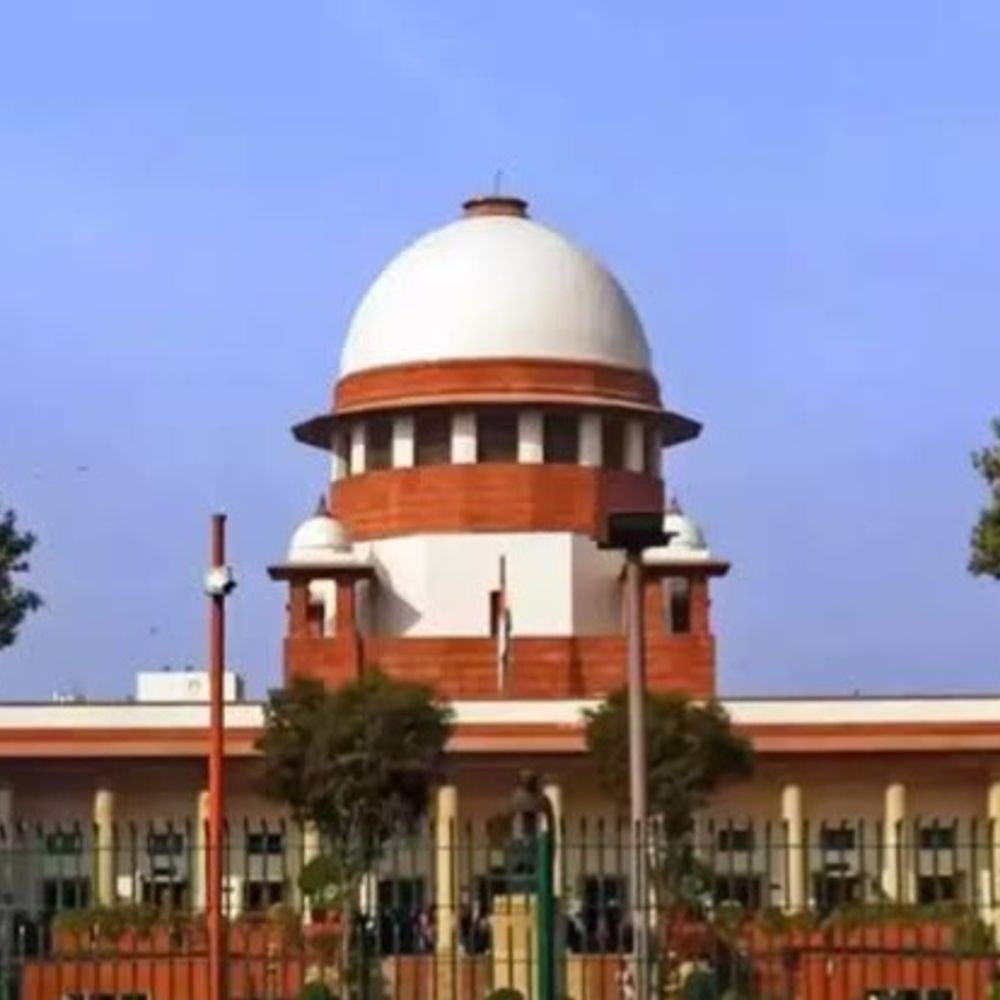 सुप्रीम कोर्ट बोला-हाईकोर्ट के पास सड़क सुरक्षा सुधारें:ऐसा नहीं किया तो हम गेट पर धरना देंगे; सॉलिसिटर जनरल को भी घर नहीं जाने देंगे