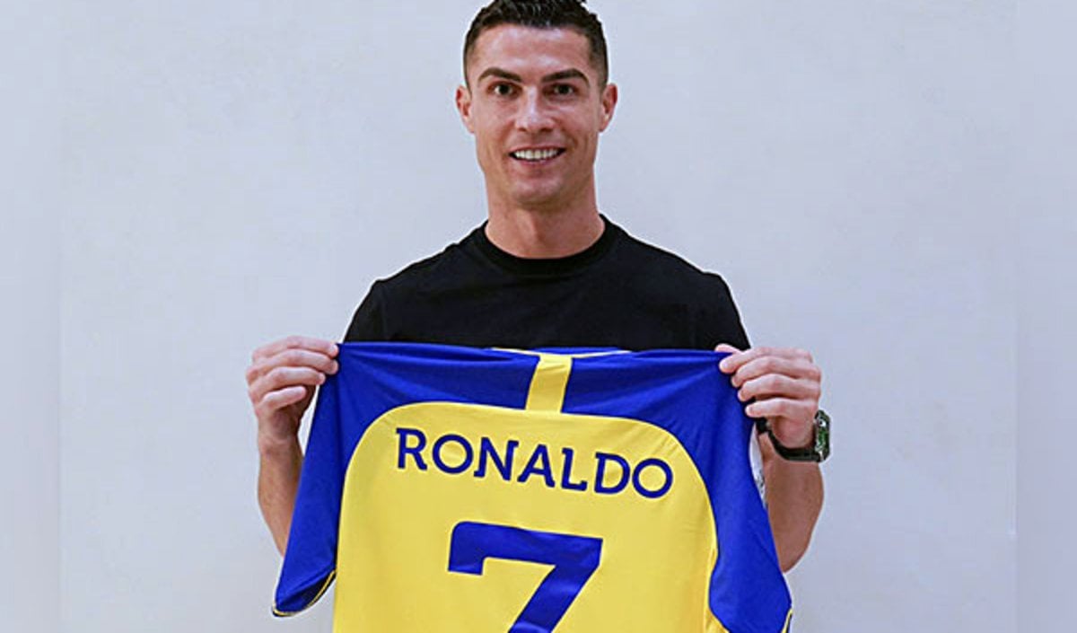 Cristiano Ronaldo ने Lionel Messi को पछाड़ा, जीता Best Ballon d’Or of All Time अवॉर्ड