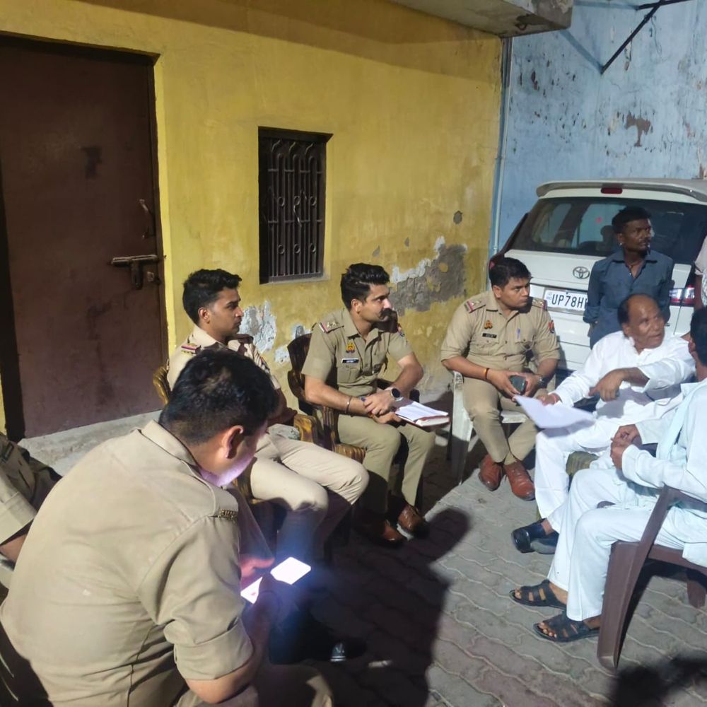 मां की डांट से नाराज युवक ने जान दी:कानपुर में छोटे भाई से झगड़ा हुआ था, 12 साल का छात्र फंदे से लटका