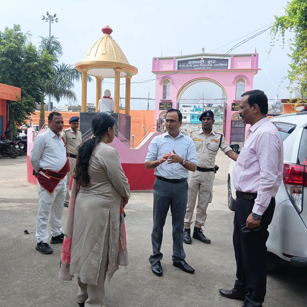 खगड़िया-231 शिक्षकों को डिजिटल पढ़ाई का प्रशिक्षण:डीएम बोले-आर्थिक कमजोर विद्यार्थियों की पहचान करें, JEE-NEET की तैयारी में मिलेगी मदद