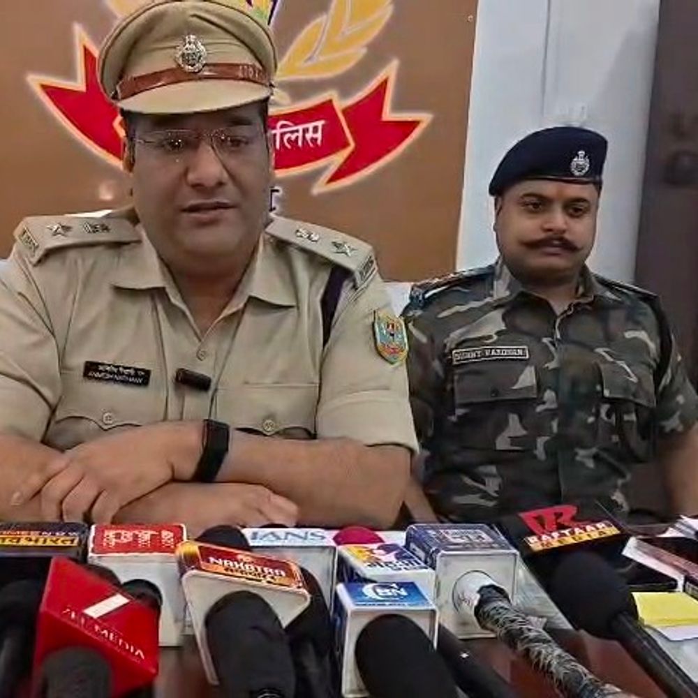 चतरा में नाबालिग से सामूहिक दुष्कर्म के बाद हत्या:पोर्न वीडियो देखकर घटना को दिया अंजाम, शव को महुआ के पेड़ से लटकाया था