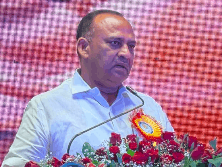 ‘हसीन सपने दिखाकर गुमराह कर रही सरकार’:बोधगया विधायक बोले- 20 साल में उद्योग नहीं, अब डोभी में निवेश का सपना दिखाया जा रहा