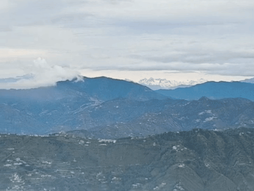 हिमाचल से 6-11 अक्टूबर तक बारिश-बर्फबारी:4 दिन यलो अलर्ट, 50 KM की रफ्तर से चलेगा तूफान, कल्पा-केलांग में टूटा अक्टूबर की गर्मी का रिकॉर्ड