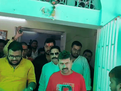 पटना से अनंत सिंह फिर रोड शो पर निकले:बोले-जमानत जब्त करा देंगे; निशांत के प्रचार पर कहा- वे पार्टी के मालिक, कहीं भी जा सकते हैं