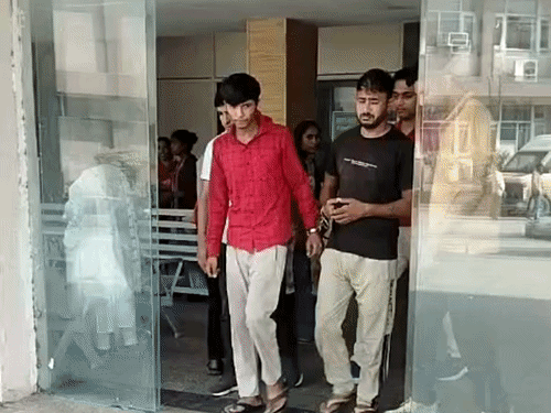 पानीपत पुलिस ने साथी के साथ पकड़ा पेशेवर चोर:चोरी के 20 और हत्या का एक केस है दर्ज, डिंडार चोरी में की बरामदगी