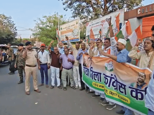 कांग्रेस ने बिहार में कानून-व्यवस्था पर CM से मांगा इस्तीफा:हत्या, लूट, डकैती, अपहरण और दुष्कर्म के खिलाफ गया में विशाल मार्च, सुरक्षा दावों को बताया खोखला