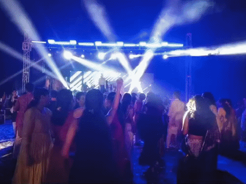 CSJMU में डांडिया नाइट्स की धूम:’डीजे को समझा तो म्यूजिक गलती से भी रुक न जाए’ पर थिरके छात्र-छात्राएं