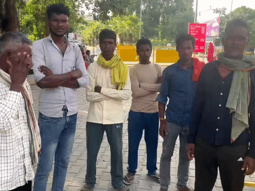 पानीपत सड़क हादसे में 8 बच्चों के पिता की मौत:वाहन ने मारी टक्कर; 20 दिन पहले परिवार के साथ आया था