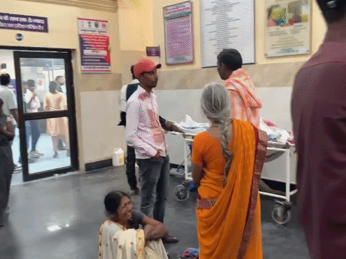 नालंदा- बाइक खड़ी करने के विवाद में गोली मारकर हत्या:3 दिन पहले छुट्टी पर घर आया था ट्रैक्टर चालक, भीड़ के बीच पड़ोसी ने सिर में दागी बुलेट